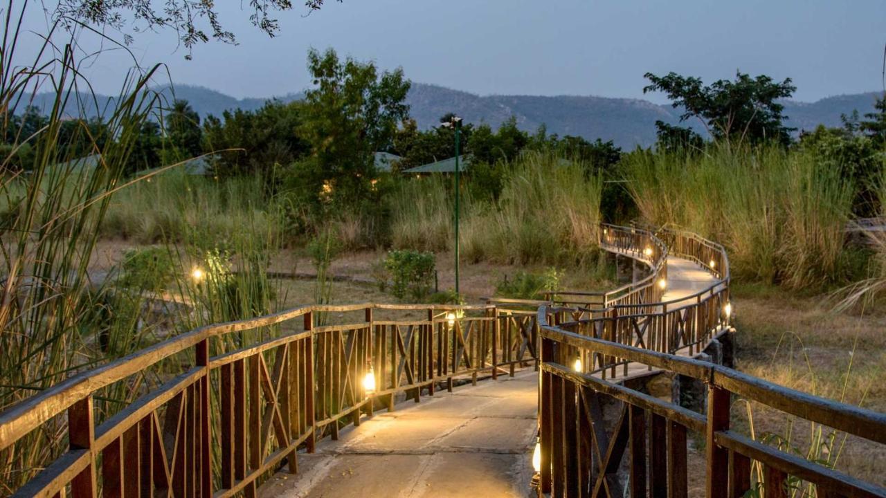 Vanaashrya Resort And Spa Sariska Tehla Екстериор снимка
